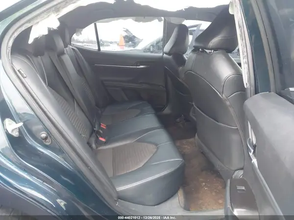 4T1G11AK5MU569308 2021 TOYOTA CAMRY - Image 8