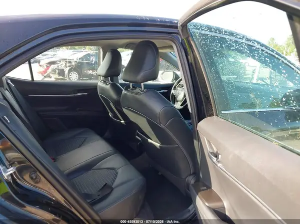 4T1G11AK5MU594161 2021 TOYOTA CAMRY - Image 8