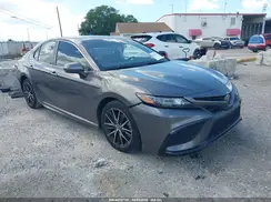 4T1G11AK5MU594421 2021 TOYOTA CAMRY