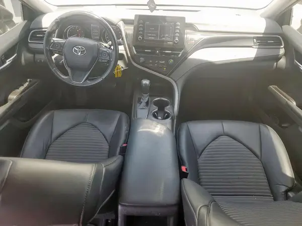 4T1G11AK5MU596136 2021 TOYOTA CAMRY - Image 8