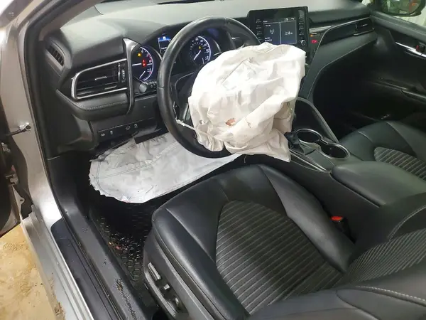 4T1G11AK5MU598355 2021 TOYOTA CAMRY - Image 8