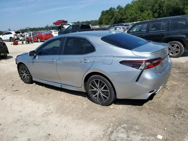 4T1G11AK5MU599487 2021 TOYOTA CAMRY - Image 2