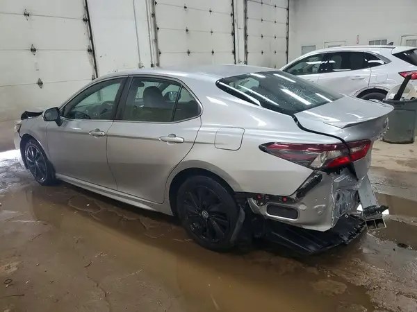 4T1G11AK5MU601772 2021 TOYOTA CAMRY - Image 2