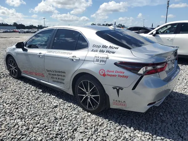 4T1G11AK5MU616479 2021 TOYOTA CAMRY - Image 2