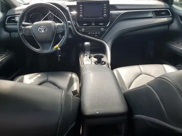 4T1G11AK5NU013985 2022 TOYOTA CAMRY - Image 8