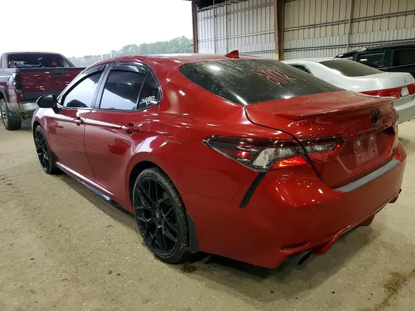 4T1G11AK5NU020158 2022 TOYOTA CAMRY - Image 2