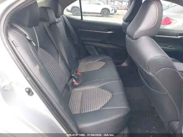 4T1G11AK5NU065178 2022 TOYOTA CAMRY - Image 8