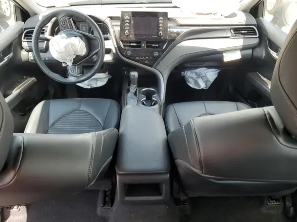 4T1G11AK5NU069487 2022 TOYOTA CAMRY - Image 8