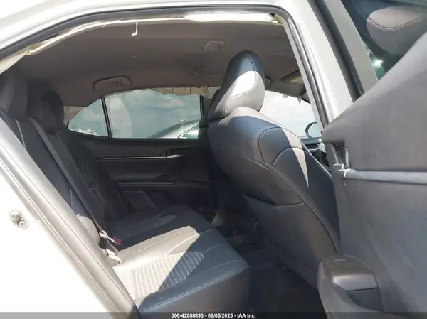 4T1G11AK5NU072857 2022 TOYOTA CAMRY - Image 8