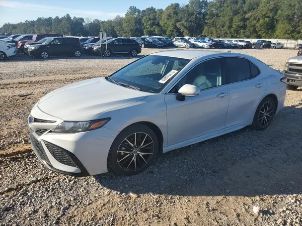 4T1G11AK5NU074950 2022 TOYOTA CAMRY - Image 1