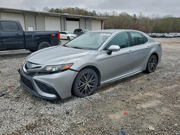 4T1G11AK5NU075869 2022 TOYOTA CAMRY - Image 1