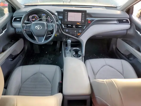 4T1G11AK5NU076648 2022 TOYOTA CAMRY - Image 8