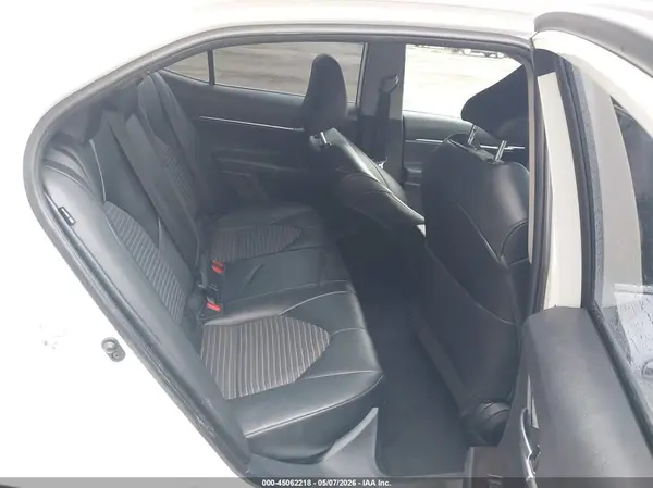 4T1G11AK5NU623112 2022 TOYOTA CAMRY - Image 8