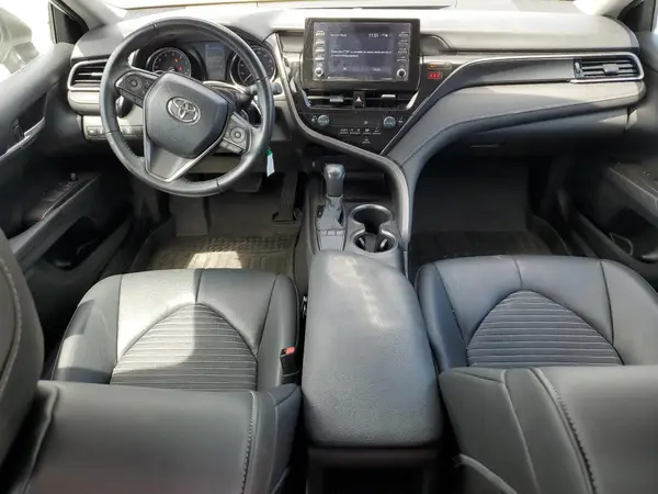 4T1G11AK5NU628827 2022 TOYOTA CAMRY - Image 8