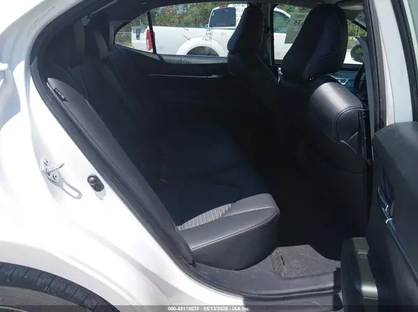 4T1G11AK5NU634689 2022 TOYOTA CAMRY - Image 8