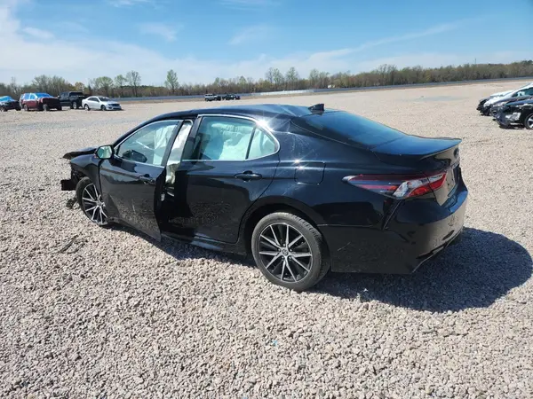 4T1G11AK5NU642159 2022 TOYOTA CAMRY - Image 2