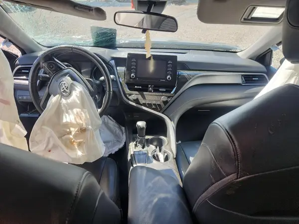 4T1G11AK5NU642159 2022 TOYOTA CAMRY - Image 8