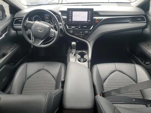 4T1G11AK5NU646521 2022 TOYOTA CAMRY - Image 8