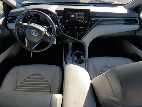 4T1G11AK5NU674075 2022 TOYOTA CAMRY - Image 8