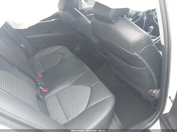 4T1G11AK5NU674903 2022 TOYOTA CAMRY - Image 8