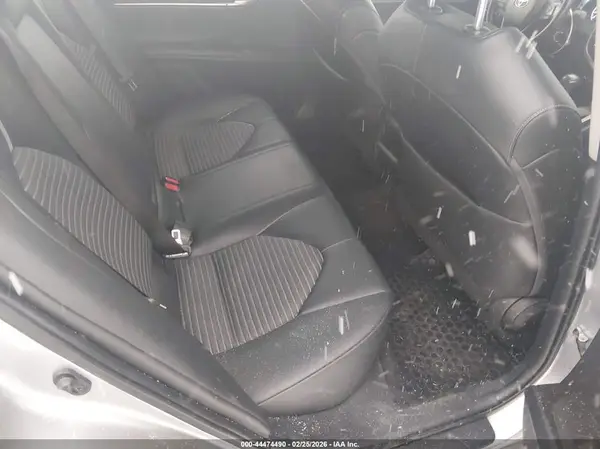 4T1G11AK5NU675758 2022 TOYOTA CAMRY - Image 8