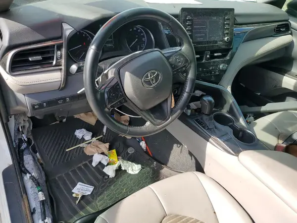 4T1G11AK5NU677090 2022 TOYOTA CAMRY - Image 8