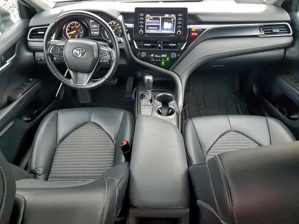 4T1G11AK5NU685349 2022 TOYOTA CAMRY - Image 8