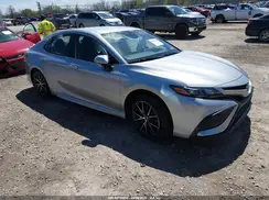 4T1G11AK5NU690471 2022 TOYOTA CAMRY