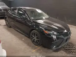 4T1G11AK5NU696738 2022 TOYOTA CAMRY
