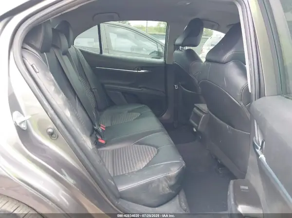 4T1G11AK5NU702103 2022 TOYOTA CAMRY - Image 8