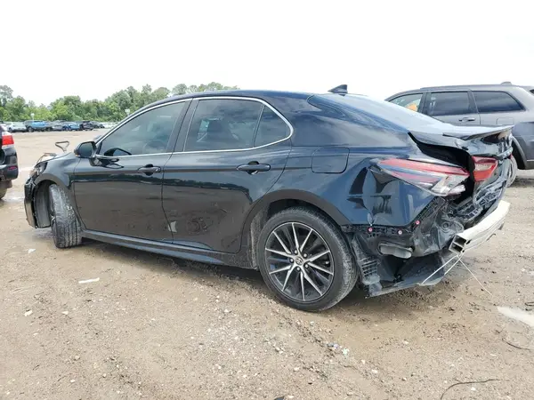 4T1G11AK5NU704563 2022 TOYOTA CAMRY - Image 2