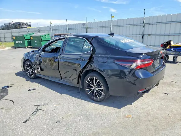 4T1G11AK5NU707043 2022 TOYOTA CAMRY - Image 2