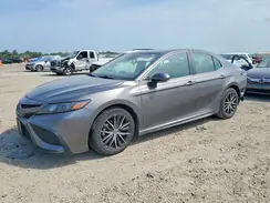 4T1G11AK5NU711318 2022 TOYOTA CAMRY