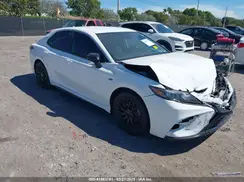 4T1G11AK5NU711402 2022 TOYOTA CAMRY
