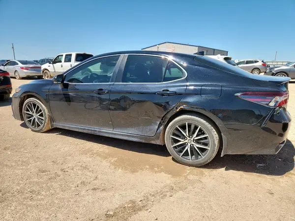 4T1G11AK5NU712114 2022 TOYOTA CAMRY - Image 2