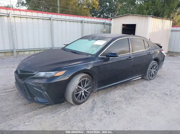 4T1G11AK5NU713442 2022 TOYOTA CAMRY - Image 2