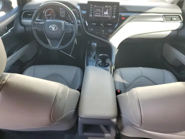 4T1G11AK5NU714588 2022 TOYOTA CAMRY - Image 8