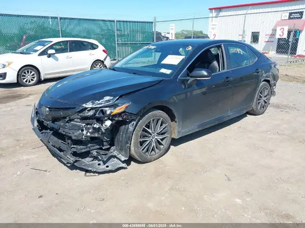 4T1G11AK5PU084865 2023 TOYOTA CAMRY - Image 2