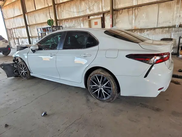 4T1G11AK5PU087569 2023 TOYOTA CAMRY - Image 2