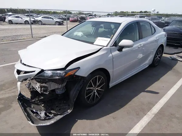4T1G11AK5PU094375 2023 TOYOTA CAMRY - Image 2