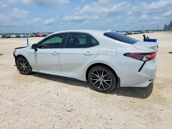 4T1G11AK5PU122935 2023 TOYOTA CAMRY - Image 2