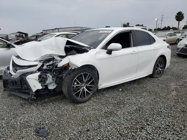 4T1G11AK5PU145955 2023 TOYOTA CAMRY - Image 1
