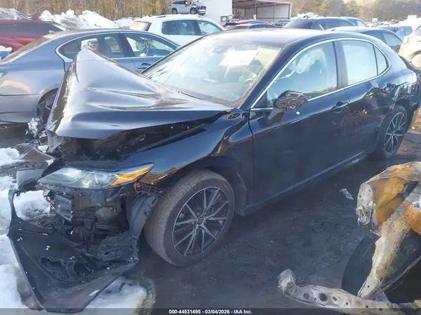 4T1G11AK5PU157622 2023 TOYOTA CAMRY - Image 2