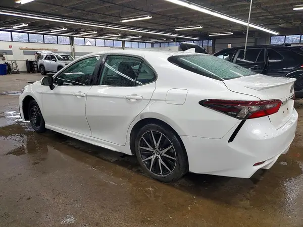 4T1G11AK5PU160844 2023 TOYOTA CAMRY - Image 2