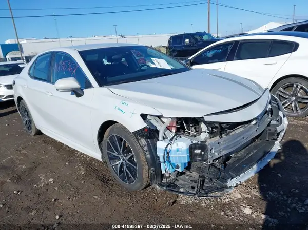 4T1G11AK5PU179071 2023 TOYOTA CAMRY - Image 1