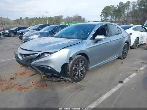 4T1G11AK5PU731393 2023 TOYOTA CAMRY - Image 2