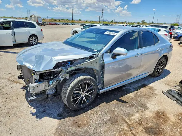 4T1G11AK5PU738540 2023 TOYOTA CAMRY - Image 1