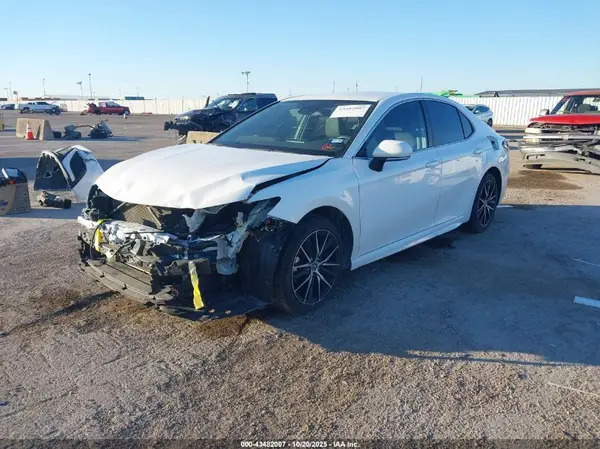 4T1G11AK5PU744189 2023 TOYOTA CAMRY - Image 2