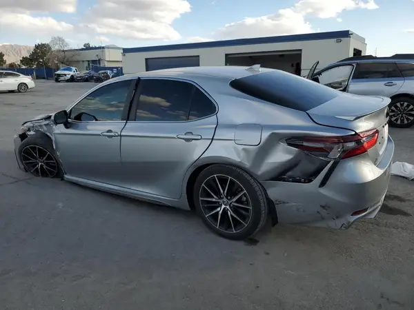 4T1G11AK5PU745861 2023 TOYOTA CAMRY - Image 2