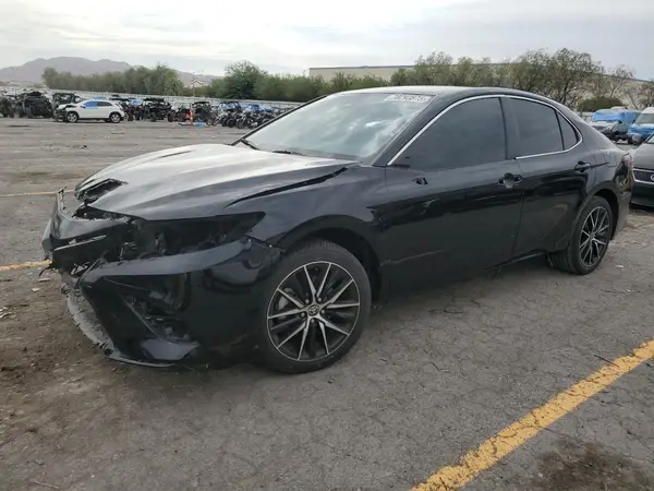 4T1G11AK5PU748470 2023 TOYOTA CAMRY - Image 1
